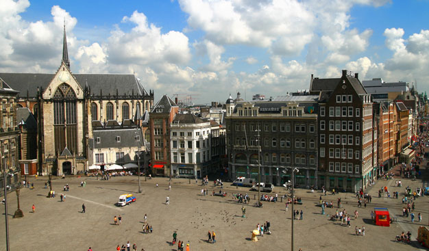חבילה לאמסטרדם